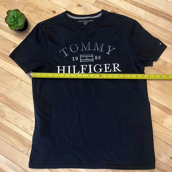 Tommy Hilfiger T-shirt - Picture 4 of 4